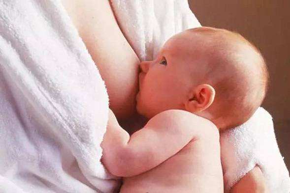 母乳喂养对妈妈会有哪些影响呢？